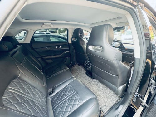 changan uni k 2023 , 50k km very new ទិញពាក់កណ្ដាលឆ្នាំ២០២៤ហេីយ