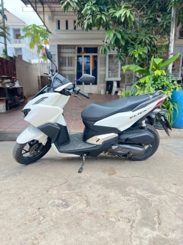 Click 160 2022 Full Tax លេខភ្នំពេញ​ 1JS-XXXX