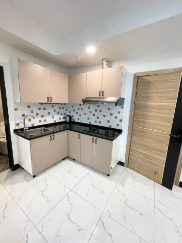 Condo L BTB | 1 Bedroom Condo for Rent
