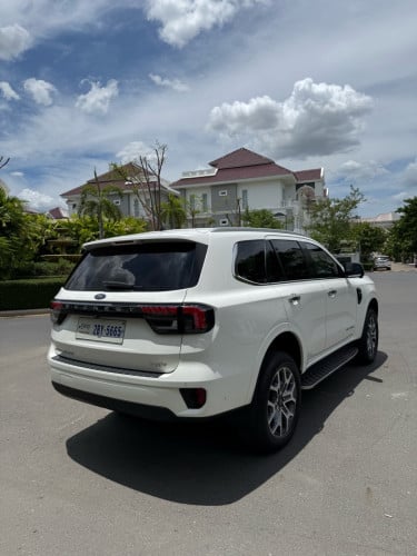 Ford Everest Titanium 2023
