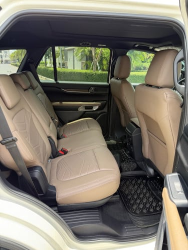 Ford Everest Titanium 2023