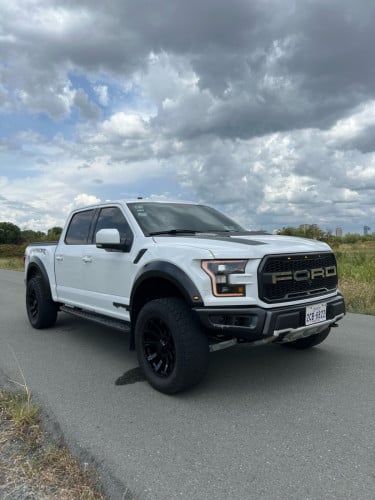 Ford f-150 raptor