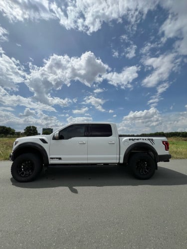 Ford f-150 raptor