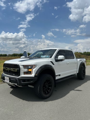 Ford f-150 raptor