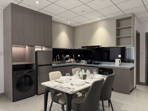 Grand Family Suites Apt | Balcony | Free Parking Near Camko City [家具齐全的公寓] [가구가 완비된 아파트]