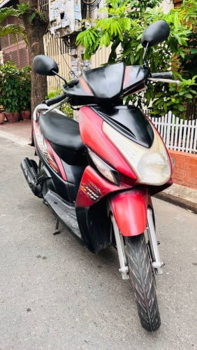 Honda click (110cc, year2007, 450$) have all documents