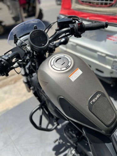 Honda Rebel 250 2017 ABS ក្រដាសពន្ធ ពីជប៉ុន មានគ្រឿងលេងច្រើន