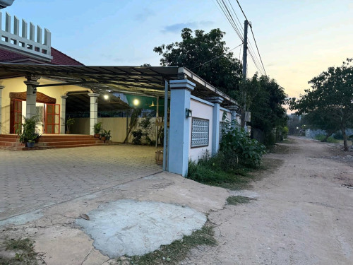 House rentals 600