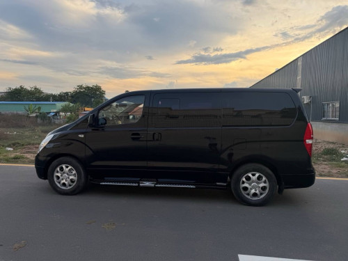 Hyundai Starex CVX 2013