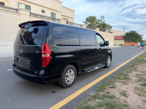Hyundai Starex CVX 2013