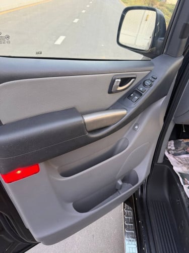 Hyundai Starex CVX 2013