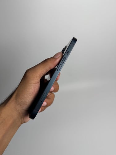 iPhone 13​ 128G ឡុកសុីម សុីម2 មិនទ្រាប់ទ្រនាប់ 🤩