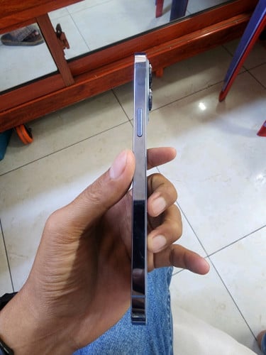 iphone 13 PMស៊ីនទាំងអស់ អេក្រង់ជាំដូចរូប