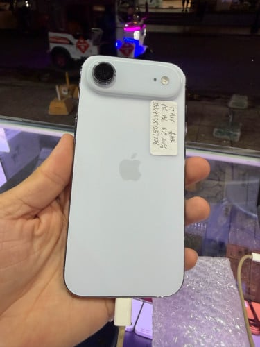 iphone 17 Air 256G 99% Blue color