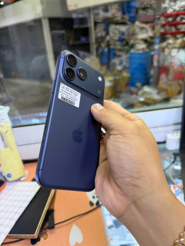 Iphone17promax 256G LL battery 100%