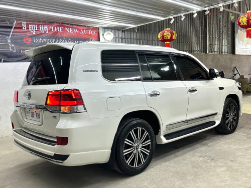 Land Cruiser 2008 up 2021 ស្អាតខ្លាំង😍