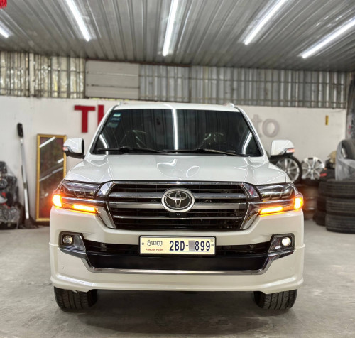 Land Cruiser 2008 up 2021 ស្អាតខ្លាំង😍