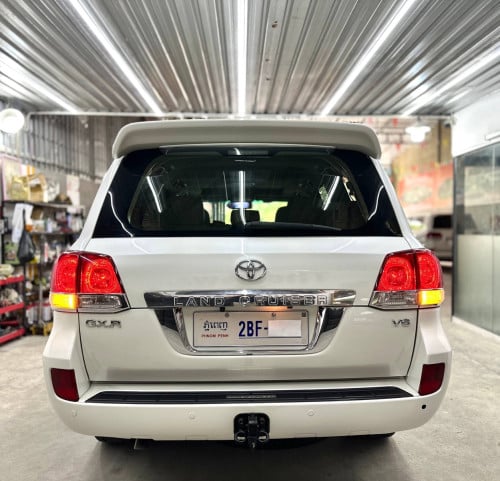 Land Cruiser 2011 ខួប60ឆ្នាំ ថ្មីខ្លាំង