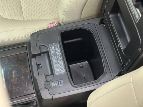 Land Cruiser 2011 ខួប60ឆ្នាំ ថ្មីខ្លាំង