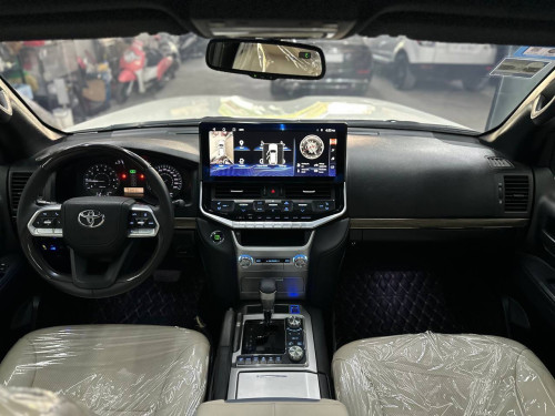Land Cruiser 2013 up 2022 ស្អាតណាស់😍