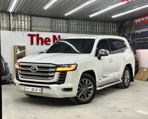 Land Cruiser 2013 up 2022 ស្អាតណាស់😍