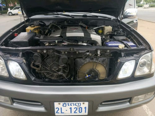Lexus 470.ឆ្នាំ99ហ្គាសសាំងលក់9800$ចរចារ