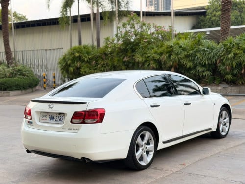 Lexus Gs300 ឆ្នាំ2006 ក្នុងលឿង