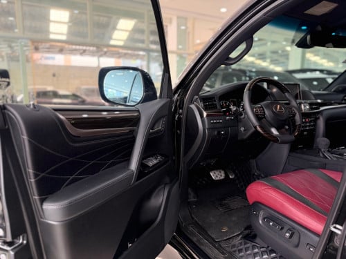 Lexus lx570 kuro 2020 Gasolina V8/5.7L