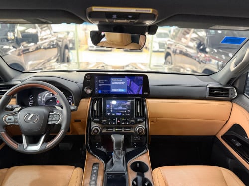 Lexus lx600 2022 7Seat luxury SUV