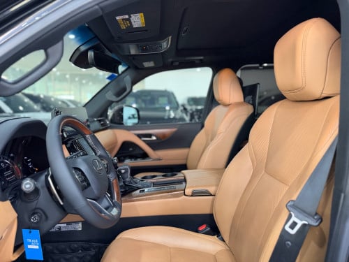 Lexus lx600 2022 7Seat luxury SUV