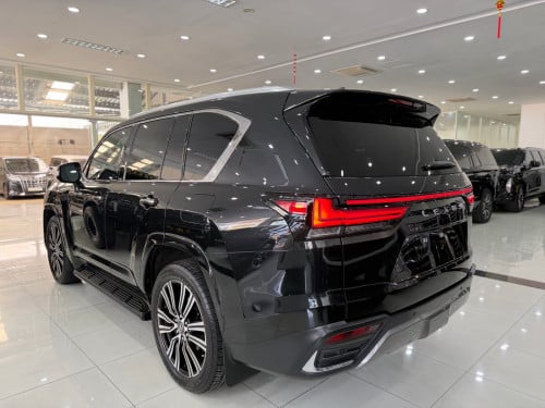 Lexus lx600 2022 7Seat luxury SUV