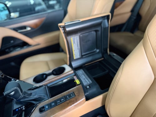 Lexus lx600 2022 7Seat luxury SUV
