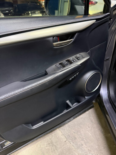 LEXUS NX 200T 2016 FSport 5B P2 (ម៉ៃស្សុីនតិចណាស់)