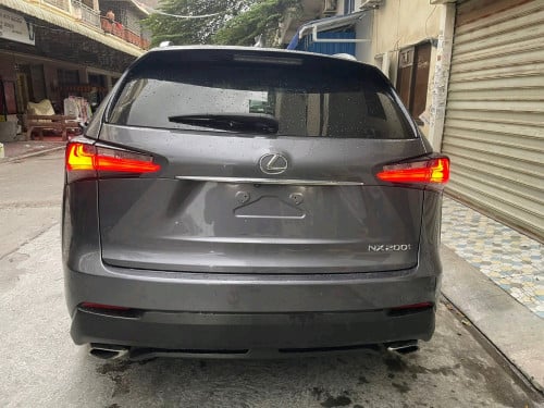 Lexus Nx 2016( 4ប៉េតុង ) ប៉ុង2 គុជ3 ឡើង Full set Fsport ក្នុងខ្មៅឡានថ្មី