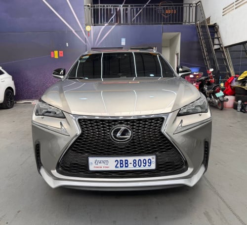 Lexus Nx200t 2015 F sport 7ប៊ូតុង ហ្សុីនមួយជុំ