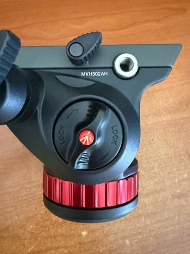 MANFROTTO fluid video head