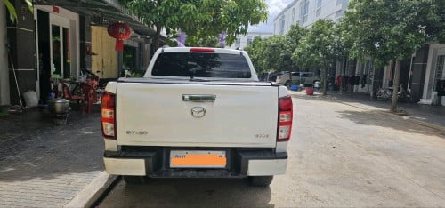 Mazda BT-50 ឆ្នាំ2022 ទឹកថ្នាំសុីនមួយជុំម្ចាស់ប្រើផ្ទាល់ ប្រើអសគីឡូ់តិច