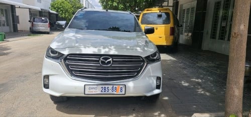 Mazda BT-50 ឆ្នាំ2022 ទឹកថ្នាំសុីនមួយជុំម្ចាស់ប្រើផ្ទាល់ ប្រើអសគីឡូ់តិច