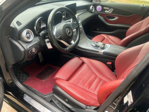 Mercedes C300 AMG Package ក្នុងក្រហម ឆេរី 🍒
