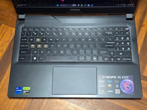 MSI Cyborg 15 RTX 4050 2025
