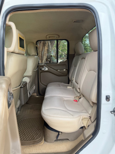 Nisan frontier 06 បុង1