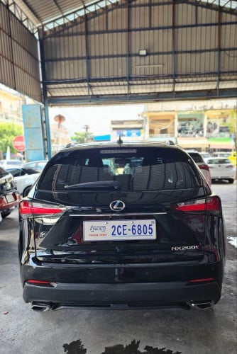 NX 200 2017 luxury up F-sport