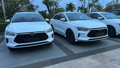 only 12800$ in stock BYD E3 រថយន្តអគ្គិសនីសុទ្ធ បង់ពន្ធត្រឹមត្រូវ  EV car FL-seat cooling