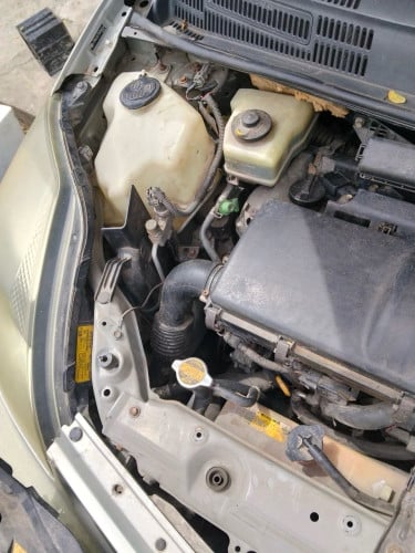 Prius 04 Full Option ABS សាងបន្ទាន់