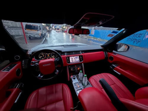 Rang Rover Vogue 2014 Full option
