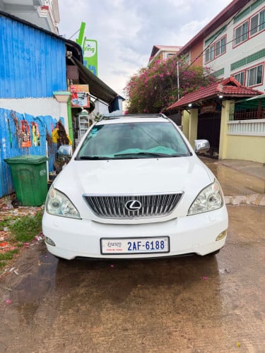 RX330 ឆ្នាំ​05 ស្អាត​ full option