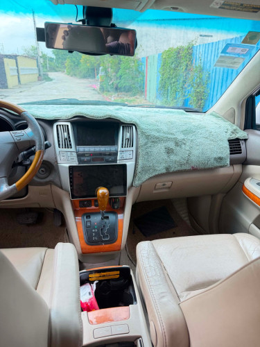 RX330 ឆ្នាំ​05 ស្អាត​ full option