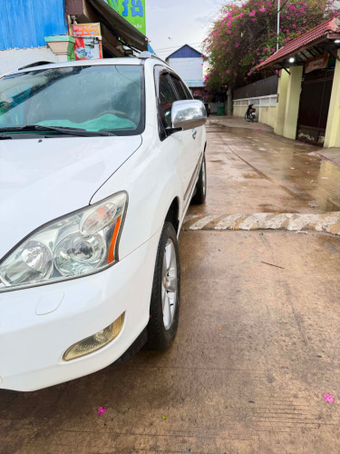 RX330 ឆ្នាំ​05 ស្អាត​ full option