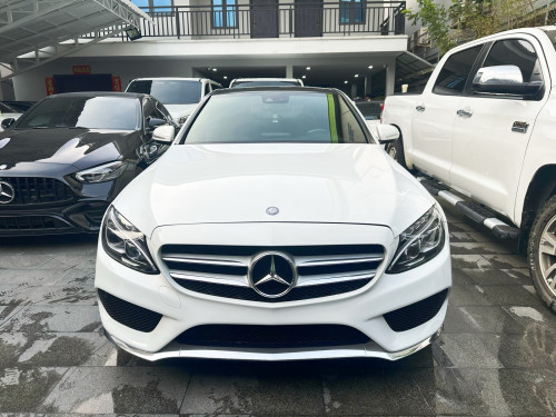 Sale Mercedes Benz C300 AMG year2015 គុជ2​ យ៉ាន់19អុីង​