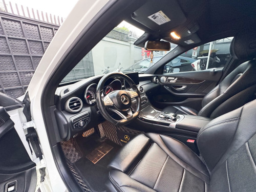 Sale Mercedes Benz C300 AMG year2015 គុជ2​ យ៉ាន់19អុីង​